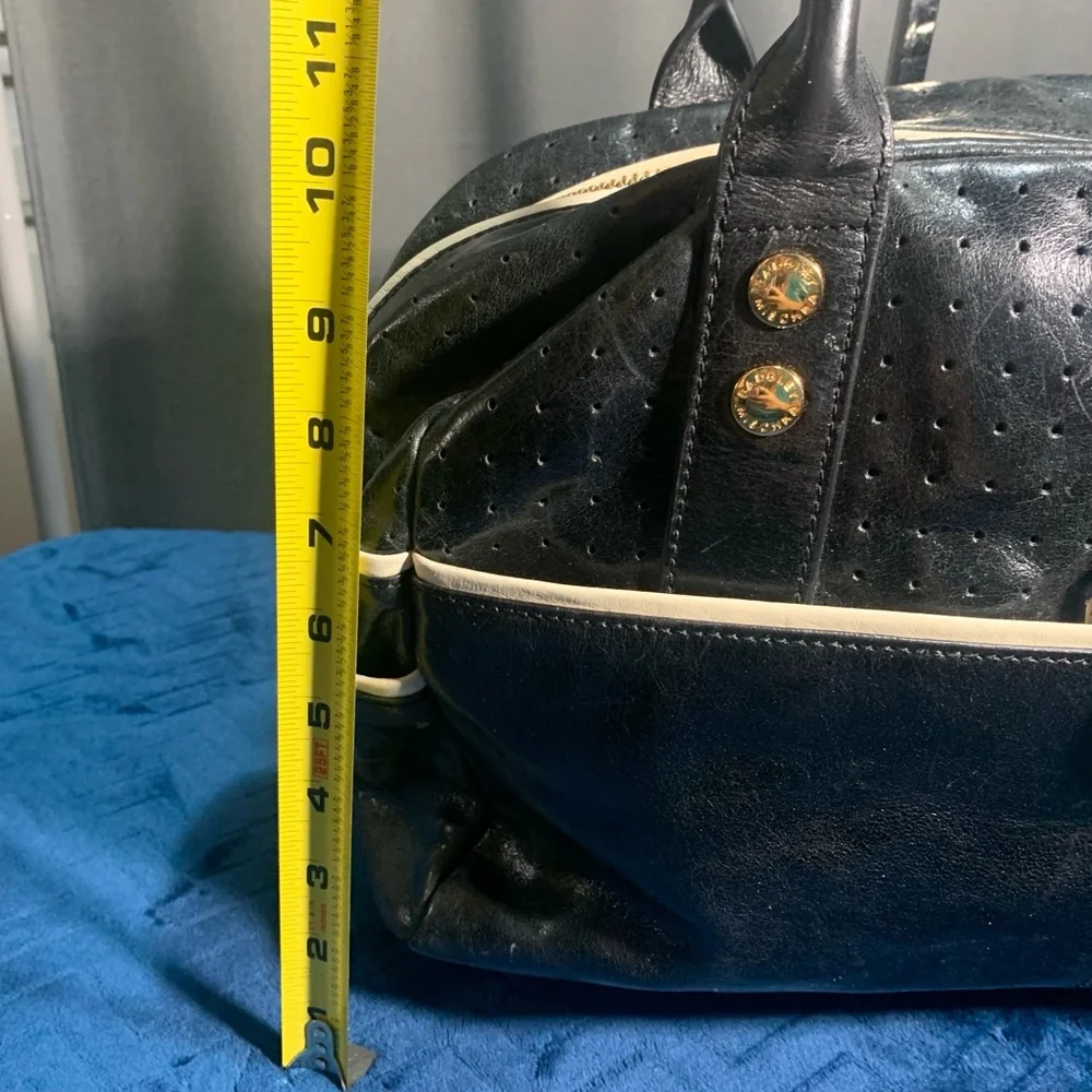 Vintage Women's Badgley Mischka weekender Handbag, Black & Off-White - Picture 9 of 10